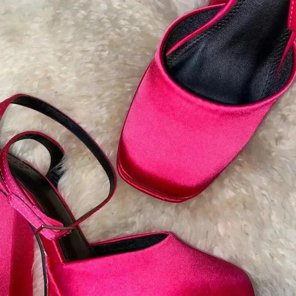 Steve Madden Pink Platform Heels - Picture 6 of 7